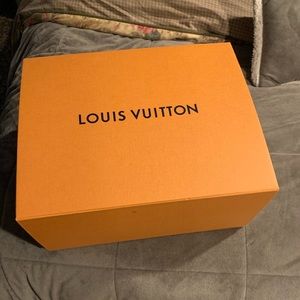 Large Louis Vuitton gift box